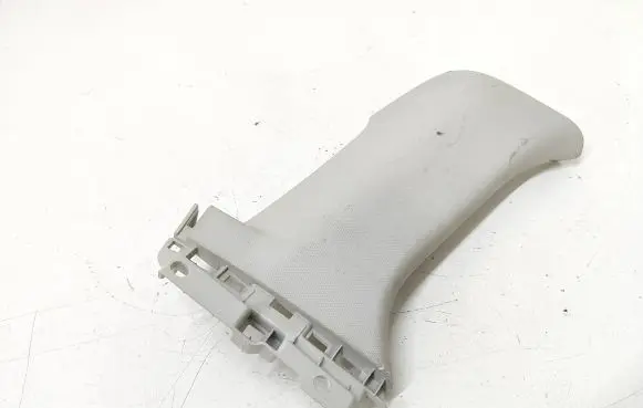 Ford Focus (C) pillar trim JX7BN31011A GZ3UA