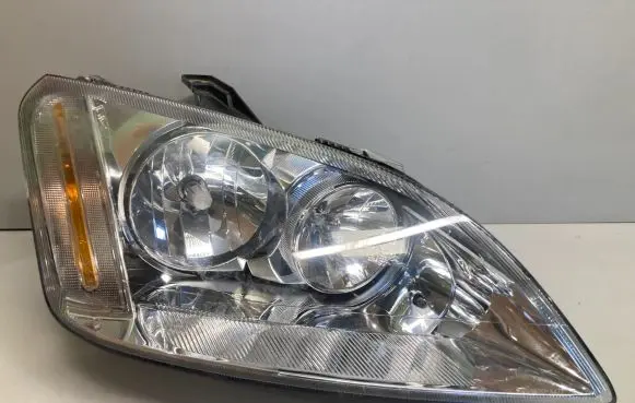 Ford Focus C-MAX Headlight/headlamp