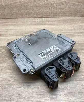 Peugeot 307 Engine control unit/module ECU 9650221480 0281010935 EDC15C245