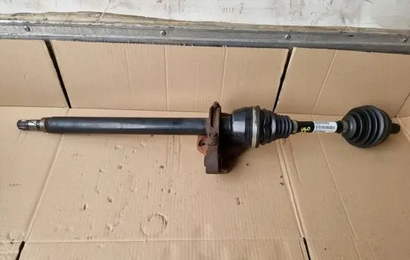 Volvo V60 Front driveshaft P31272548