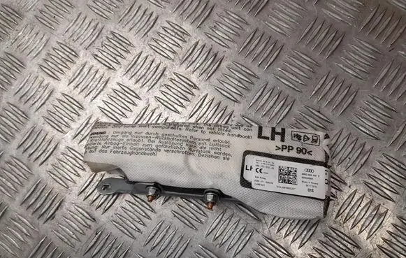Audi Q7 4M Side airbag 4M0880441F