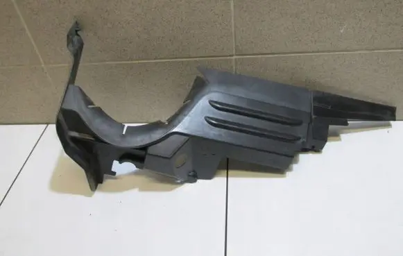 Ford C-MAX II Intercooler air guide/duct channel AM518310B
