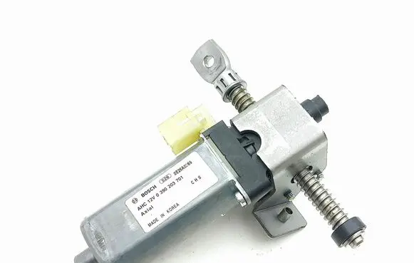 Land Rover Range Rover Velar Steering column adjust motor 0E26A0389 0390203701