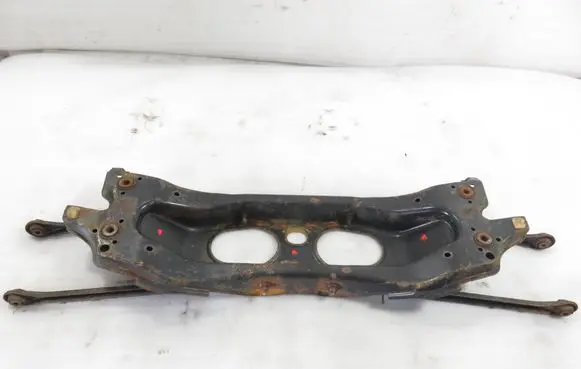 Ford Mondeo Mk III Rear beam 
