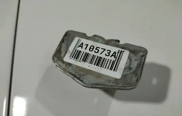 Opel Zafira B Front door lock loop/hook striker 