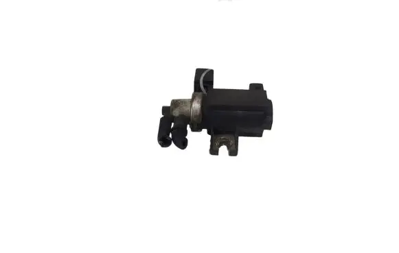 Volvo XC90 Turbo solenoid valve 30637251 72190329