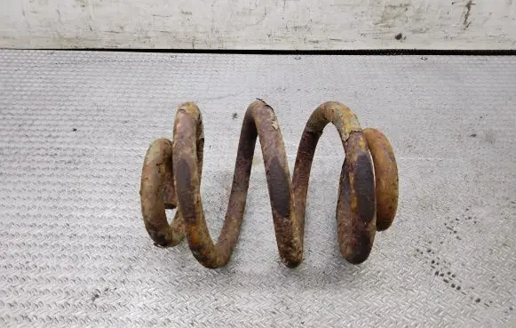 Volkswagen Transporter - Caravelle T5 Rear coil spring