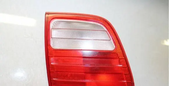 Mercedes-Benz E W210 Tailgate rear/tail lights A2108202364
