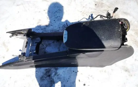 Mercedes-Benz ML W164 Armrest