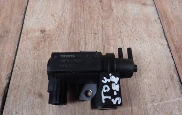 Toyota Auris E180 Vacuum valve 258190W020
