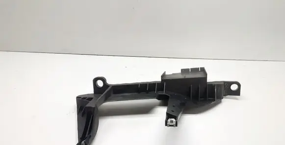 BMW X3 E83 Headlight/headlamp mounting bracket 1301073025