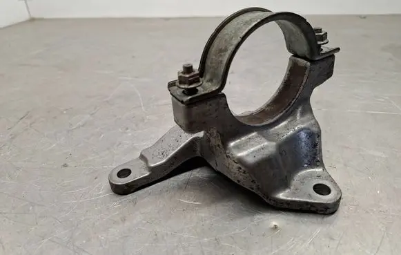Ford Mondeo MK IV Driveshaft support bearing bracket AV613K305FA