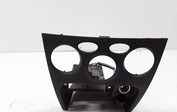 Hyundai Santa Fe Climate control/heater control trim 