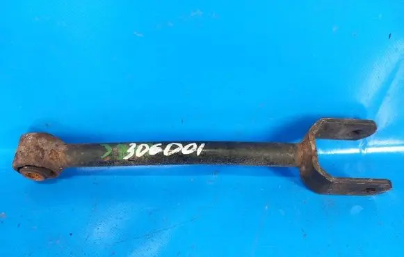 Chrysler 200 Rear upper control arm/wishbone 68079539AB