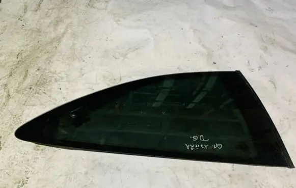 Citroen Xsara Rear side window