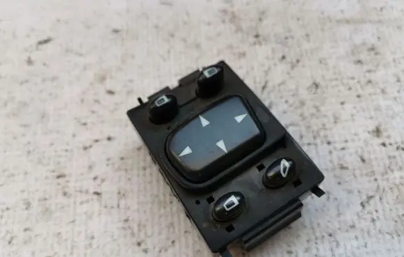 Mercedes-Benz S W220 Wing mirror switch A2208211551 2208211551