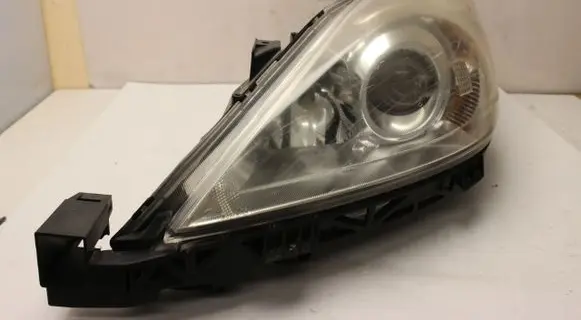 Mazda 5 Headlight/headlamp