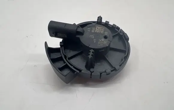 Mercedes-Benz CLA C118 X118 Airbag deployment crash/impact sensor A1679050800