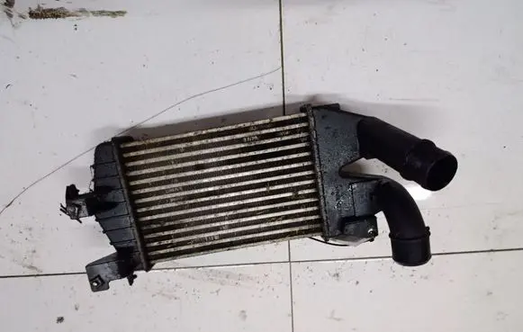 Nissan Primera Intercooler radiator 