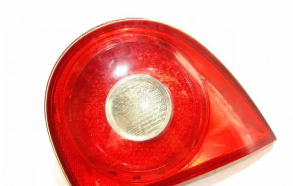 Volkswagen Golf V Tailgate rear/tail lights 1K6945094J