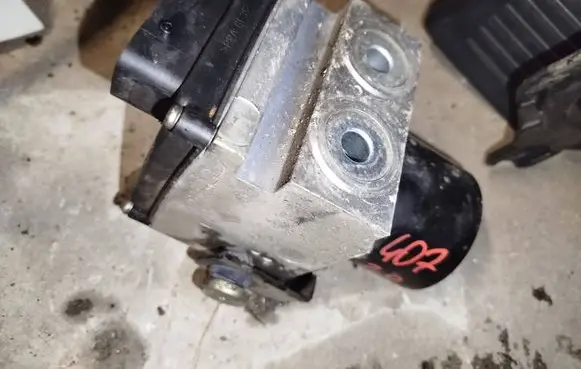 Peugeot 407 ABS Pump 15054001 15355501A S118676001J