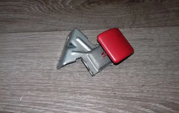 Volvo V50 Engine bonnet (hood) release handle