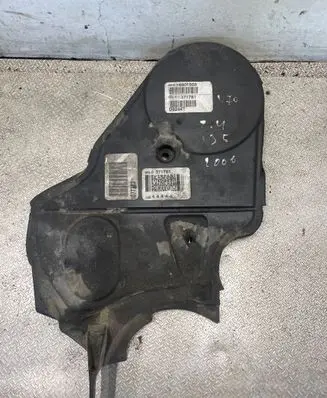 Volvo V70 Timing belt guard (cover) 6901503 D5244T 371761