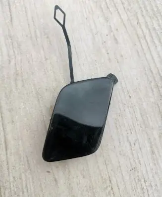 Audi A3 S3 8V Front tow hook cap/cover 8V5807241A 8V5807241 07721