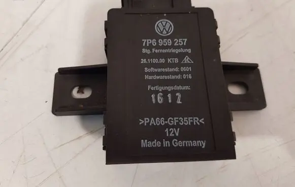 Volkswagen Touareg II Other control units/modules 7P6959257