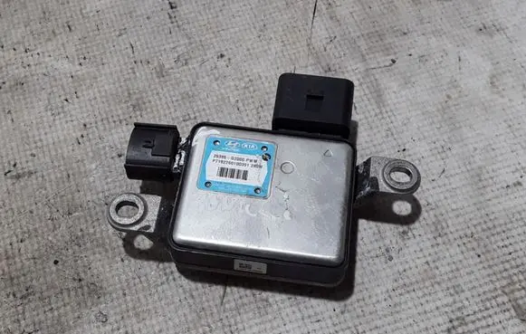 Hyundai Ioniq Coolant fan relay 25385G2000