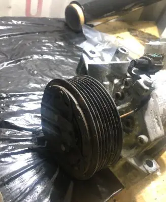 Nissan Micra Air conditioning (A/C) compressor (pump) 926001HC5A 11040760