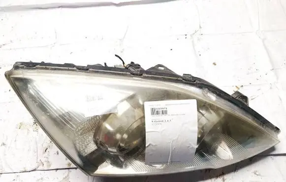 Honda CR-V Headlight/headlamp