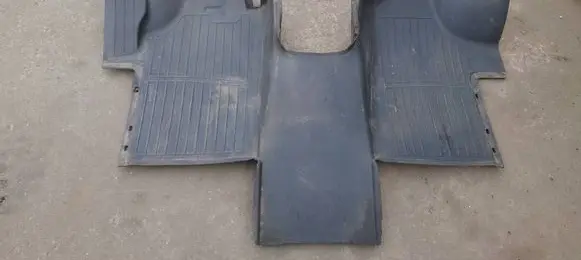 Mercedes-Benz Vito Viano W639 Front floor carpet liner A6396843202 6396843202