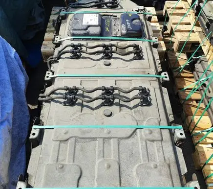 Toyota Proace Hybrid / electric car battery