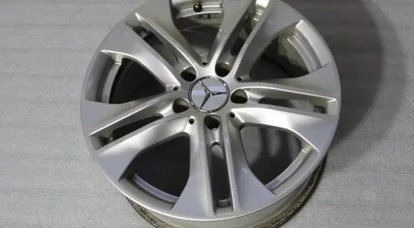 Mercedes-Benz E W212 R17 alloy rim A2124010902 2124010902