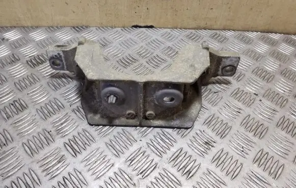 Other rear suspension part
