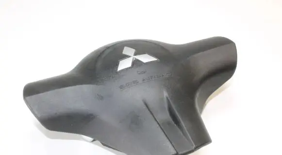 Mitsubishi Colt Steering wheel airbag