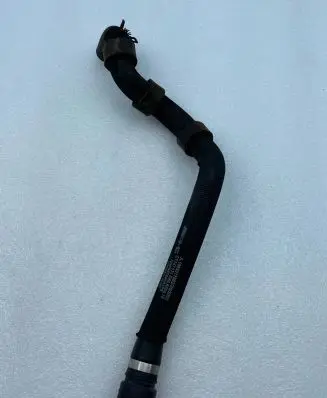 Mercedes-Benz GLE (W166 - C292) Engine coolant pipe/hose A1665011982