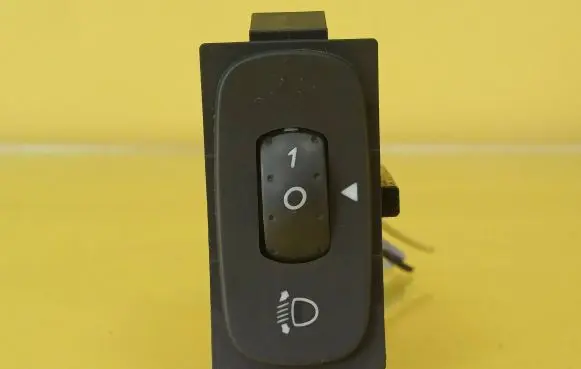 Renault Laguna II Headlight level height control switch 8200002439