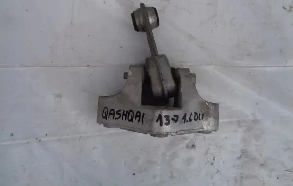 Nissan Qashqai Engine mount bracket 113604EA0A