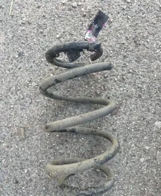 Dodge Nitro Rear coil spring 552AA
