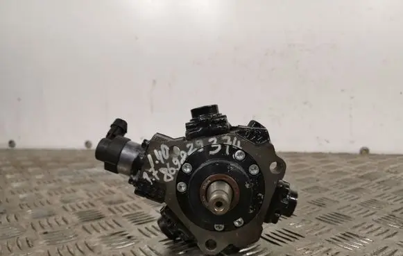 Hyundai i40 Fuel injection high pressure pump 0445010206