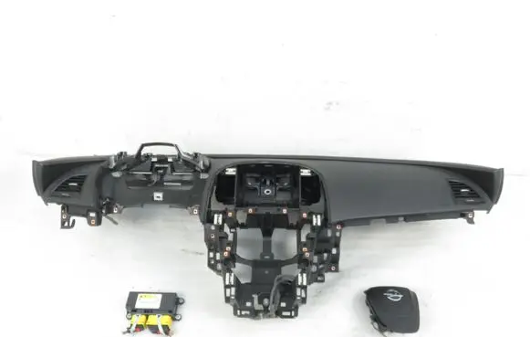 Opel Astra J Dashboard 