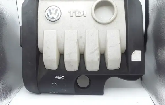 Volkswagen PASSAT B6 Engine cover (trim) 03G103925BL 03G103925BJ 03G103925BM