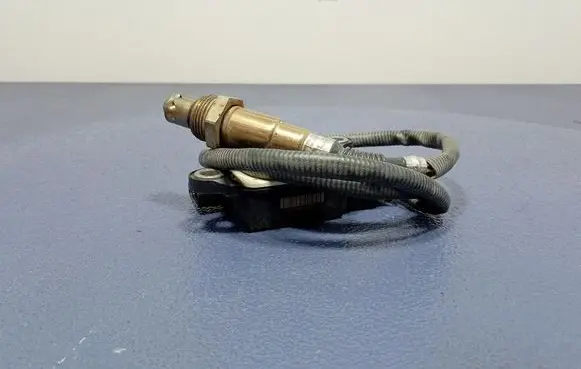 BMW X4 F26 Lambda probe sensor 7828768