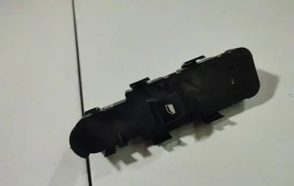 Citroen C4 I Picasso Electric window control switch