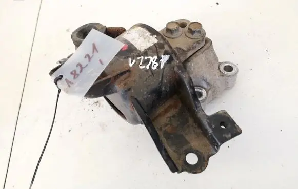 KIA Ceed Engine mount bracket