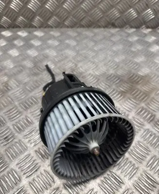 Land Rover Evoque I Heater fan/blower 