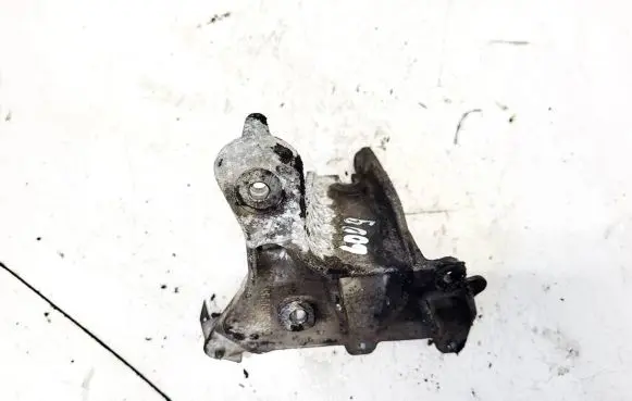 Ford Galaxy Engine mounting bracket 965639288d