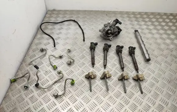 Mini Cooper Countryman R60 Fuel injection system set 0445010519 7823452 0445214237